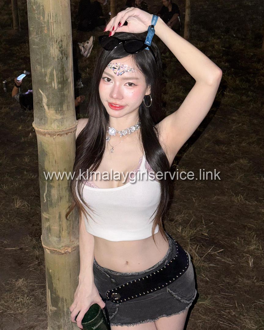 Vietnam Escort - Thuy