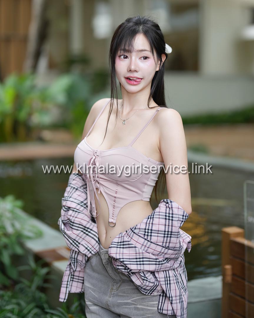 Vietnam Escort - Thuy